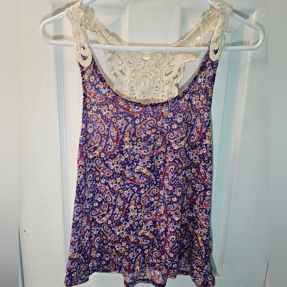Arizona Jean Company Purple Paisley Top - Picture 2 of 4